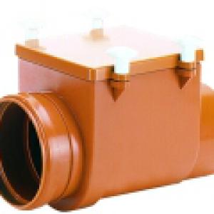 HL710 visszatorlás gátló szelep DN110 nemesacél csappantyúval, tisztítófedéllel