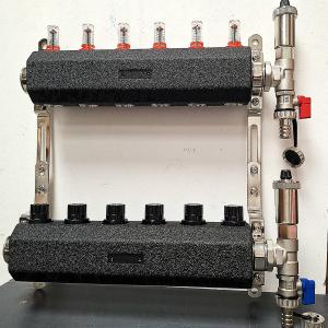 LAND-TECH padlófűtési osztó-gyűjtő 4 körös átfolyásmérővel hőszigeteléssel